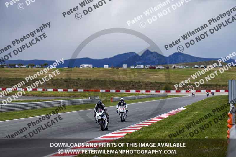 cadwell no limits trackday;cadwell park;cadwell park photographs;cadwell trackday photographs;enduro digital images;event digital images;eventdigitalimages;navarra;no limits trackdays;peter wileman photography;racing digital images;trackday digital images;trackday photos